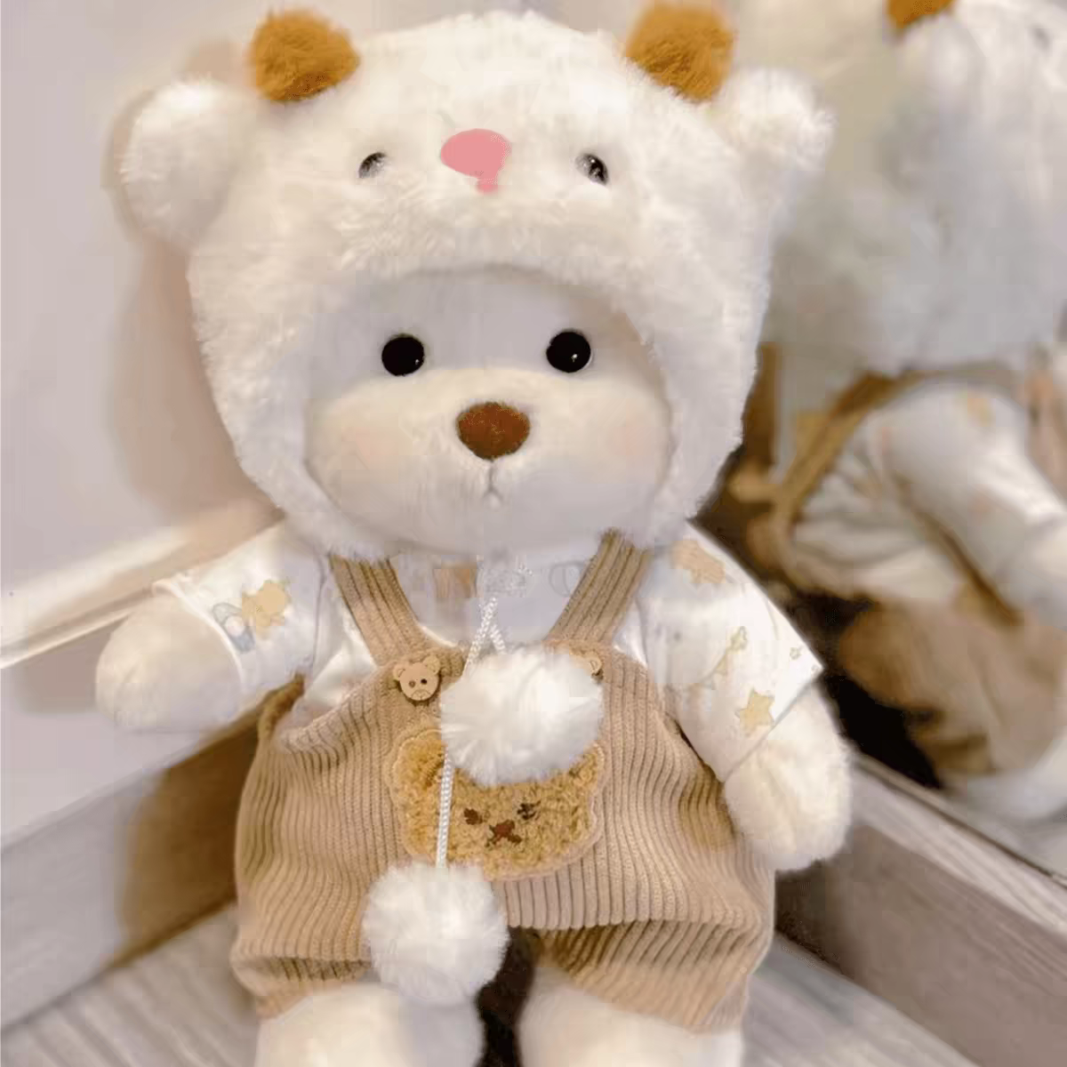 🐻The teddy bear knows how to wear clothes